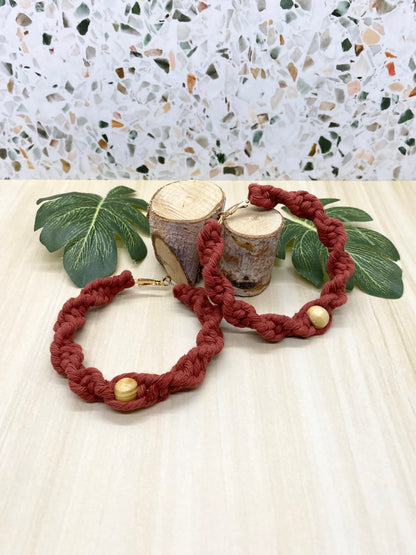 Magnolias Flow Hoops